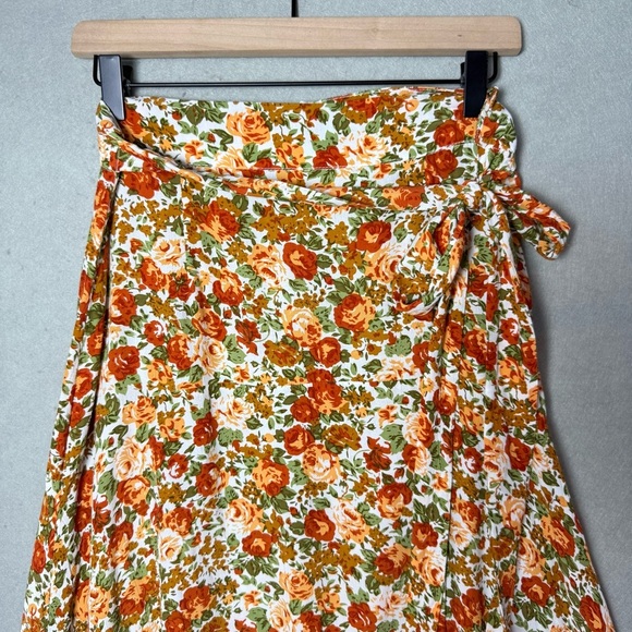 Faithful the Brand Women’s Asiya Skirt in Apricot Le Rose Floral US 8/L Revolve - Picture 3 of 11